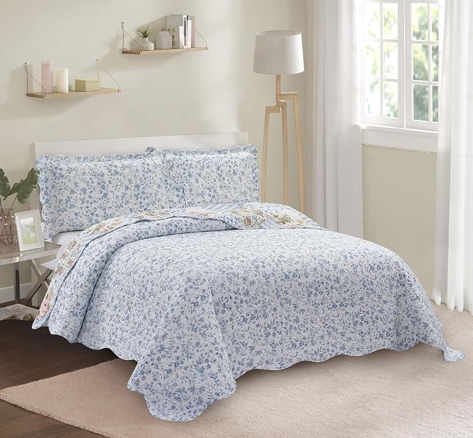Brilliant Sunshine Blue Rose Patchwork, 3-Piece Quilt Set - Image 2