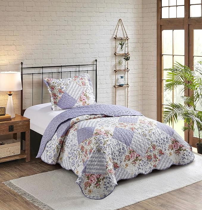 Brilliant Sunshine Rose Violet Patchwork, 2-Piece Quilt Set by BrilliantSunshine
