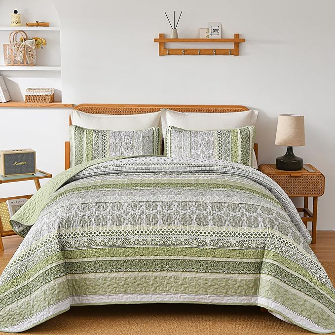 WONGS BEDDING Boho Quilt Set Queen Size, Sage Green Bohemian 3 Pieces Quilt Sets by WONGSBEDDING