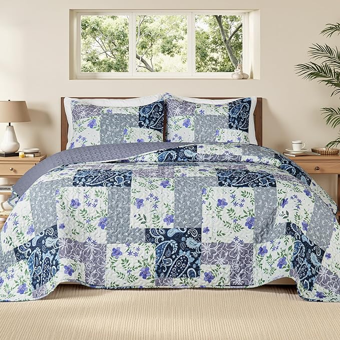 Whale Flotilla Patchwork Quilt Twin Size, Soft Boho Floral Bedspreads by WHALEFLOTILLA