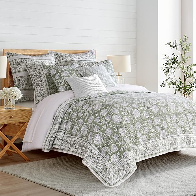 Levtex Home Adare Sage Reversible King/Cal King Quilt Set - Image 4