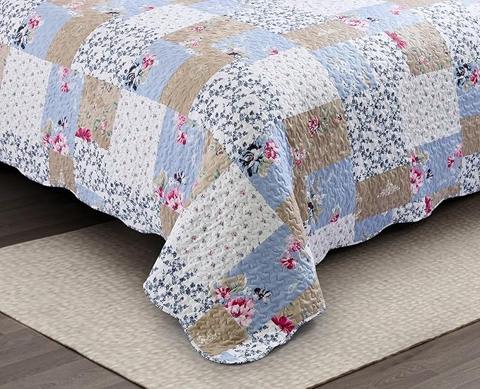 Brilliant Sunshine Pink and Blue Roses Toile Quilt Set, 3-Piece Bedding Sets - Image 4