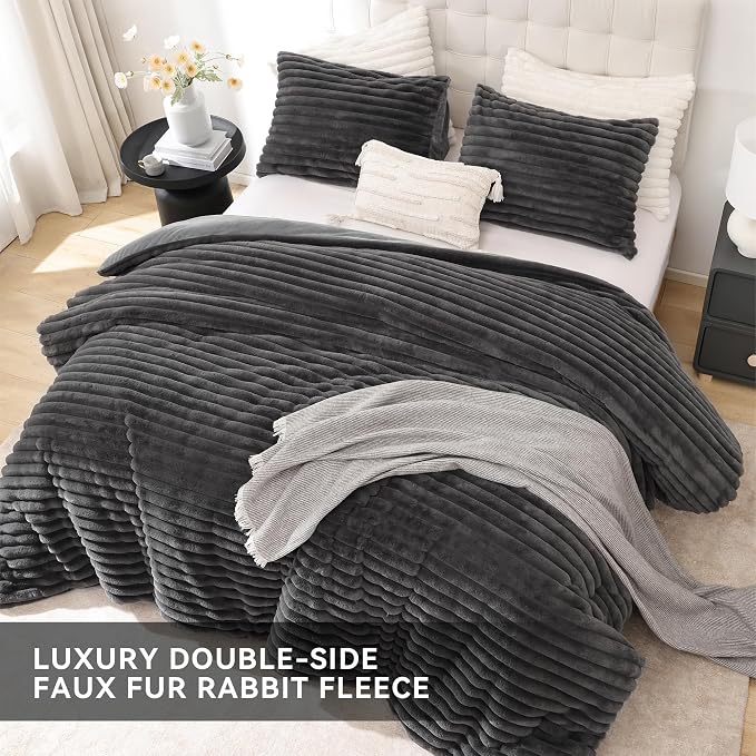 Smoofy Fluffy King Size Comforter Set 3 Pieces - Image 4