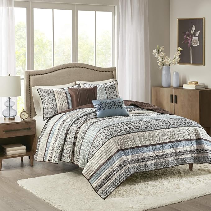 Madison Park Quilt Set Luxurious Jacquard Stripes Design by MADISONPARK