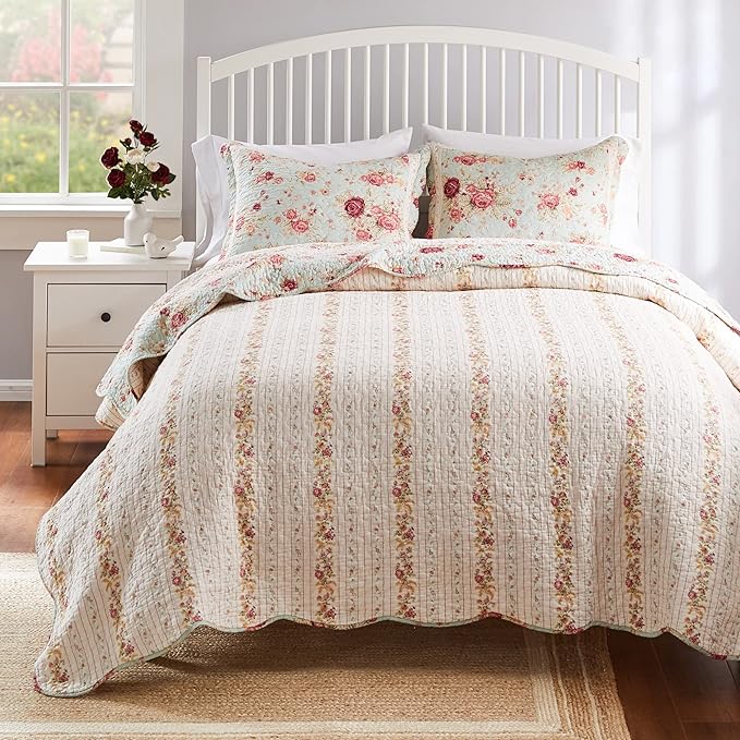 Greenland Home Antique Rose 100% Cotton Heirloom-Quality Quilt Set, 3-Piece - Image 3