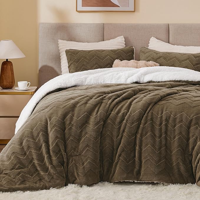 BEDELITE Fluffy Twin Comforter Set - Image 2