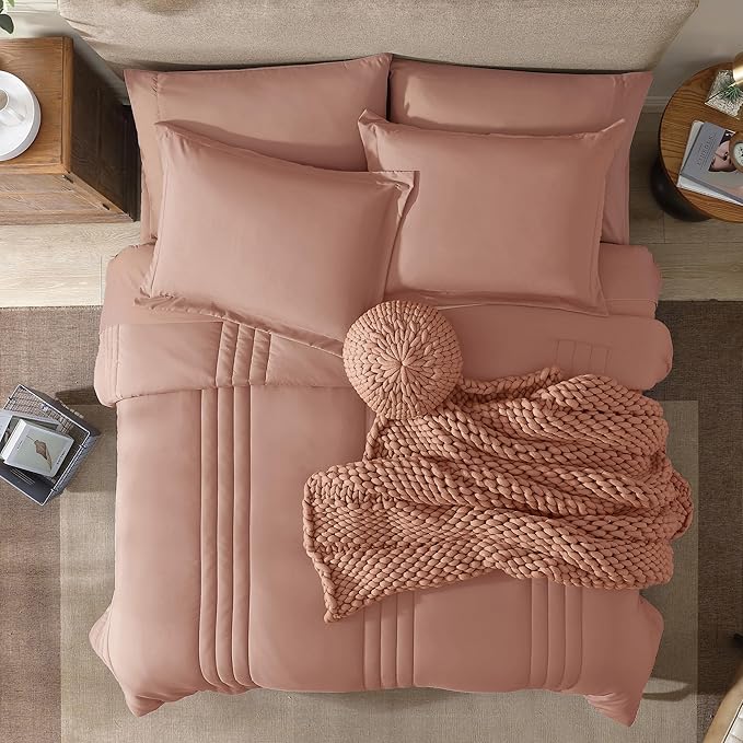 Monbix Queen Comforter Set - Image 5