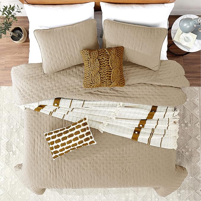 Beige Cloud King Size Quilt Bedding Sets - Image 2