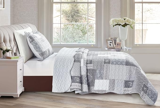 Brilliant Sunshine Grey Heart Love, Floral and Lace Patchwork, 2-Piece Quilt Set - Image 2