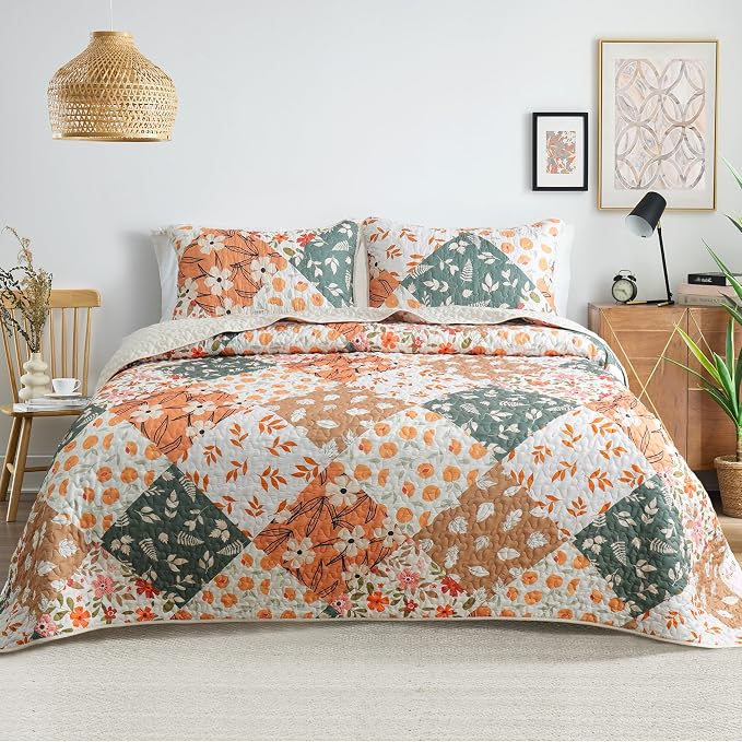 Whale Flotilla Patchwork Quilt Twin Size, Extra Soft Boho Floral Bedspreads by WHALEFLOTILLA