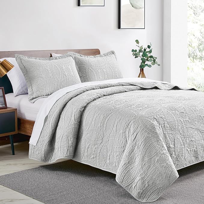 Love's cabin Quilts for Queen Bed Light Grey Bedspreads Bedding Set - Image 2