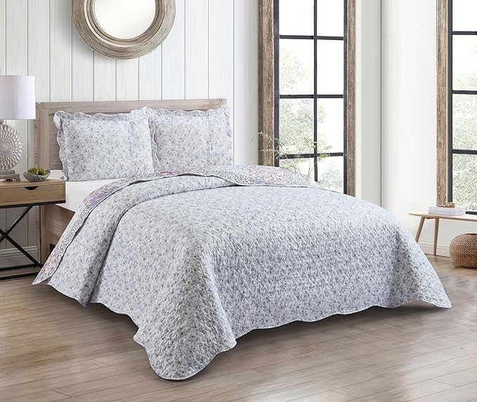 Brilliant Sunshine Roses Toile Quilt Set, 3-Piece Bedding Sets, Traditional - Image 2