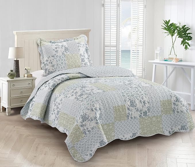 Brilliant Sunshine Multi Blue and Beige Floral Patchwork, 2-Piece Quilt Set by BrilliantSunshine