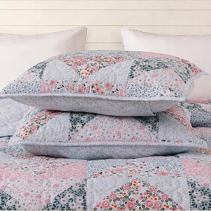 BLOOMHAVEN Quilt Set King Size, Patchwork Pink Floral Quilt Sets, Reversible - Image 5