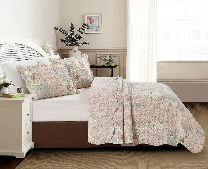 Brilliant Sunshine Rose and Sage Quilt Set, 3-Piece Bedding Sets, Traditional - Image 2