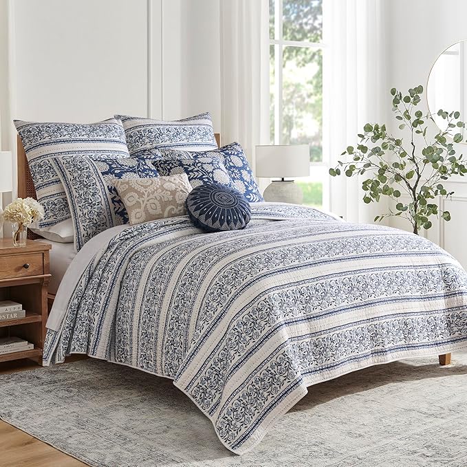 Levtex Home Adare Denim Reversible Full/Queen Quilt Set - Image 3