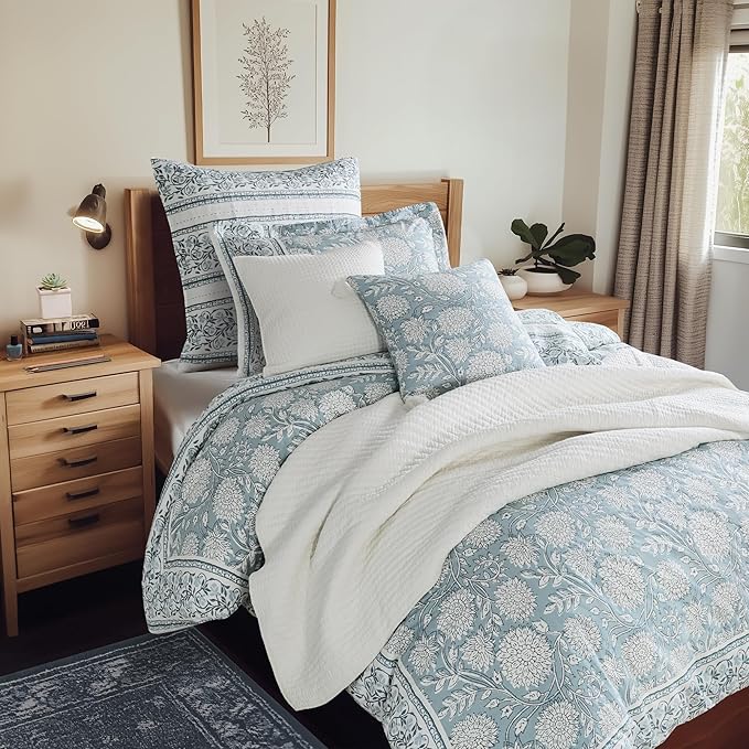 Levtex Home Adare Blue Reversible Full/Queen Comforter Set - Image 3