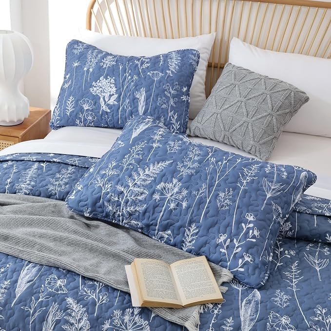 JANZAA Twin Quilt Infinity Blue Quilt Bed Spread Boho Quilt - Image 3