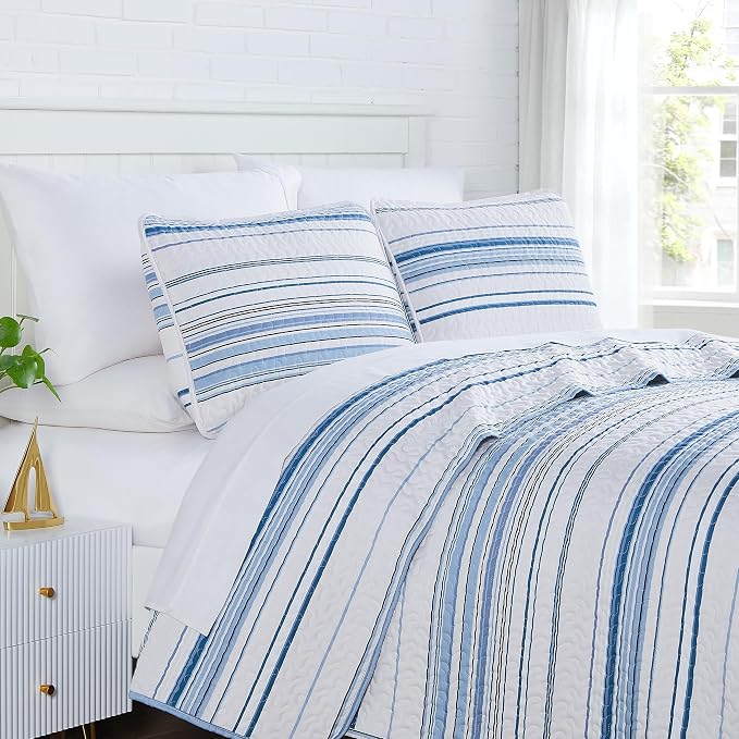 Southshore Fine Living, Inc. Oversized King Quilt Set, All Season Striped Blue by SouthshoreFineLivingInc