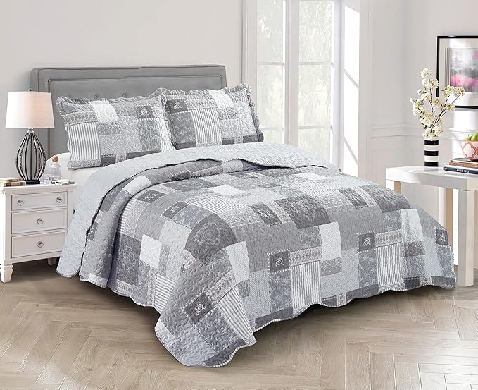 Brilliant Sunshine Grey Heart Love, Floral and Lace Patchwork, 3-Piece Quilt Set by BrilliantSunshine