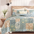 BLOOMHAVEN Quilt Set Queen Size, Patchwork Green Floral Quilt Sets, Reversible by BLOOMHAVEN