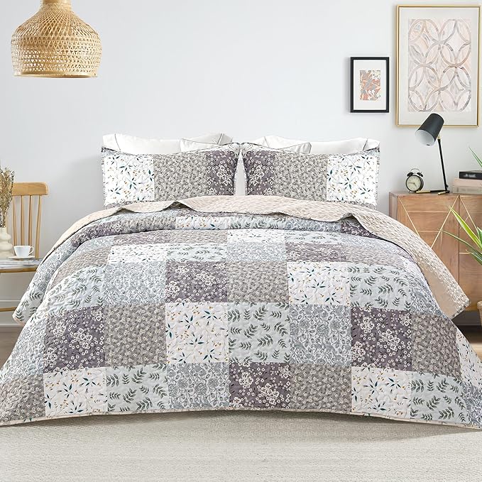 Whale Flotilla Patchwork Quilt Twin Size, Extra Soft Boho Floral Bedspreads by WHALEFLOTILLA