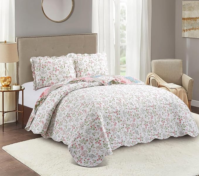 Brilliant Sunshine Peach and Olive Flowers Patchwork, 3-Piece Quilt Set - Image 2