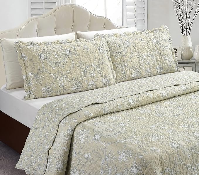 Brilliant Sunshine Classic Grey Floral Toile in Beige Background, 3-Piece Quilt - Image 3
