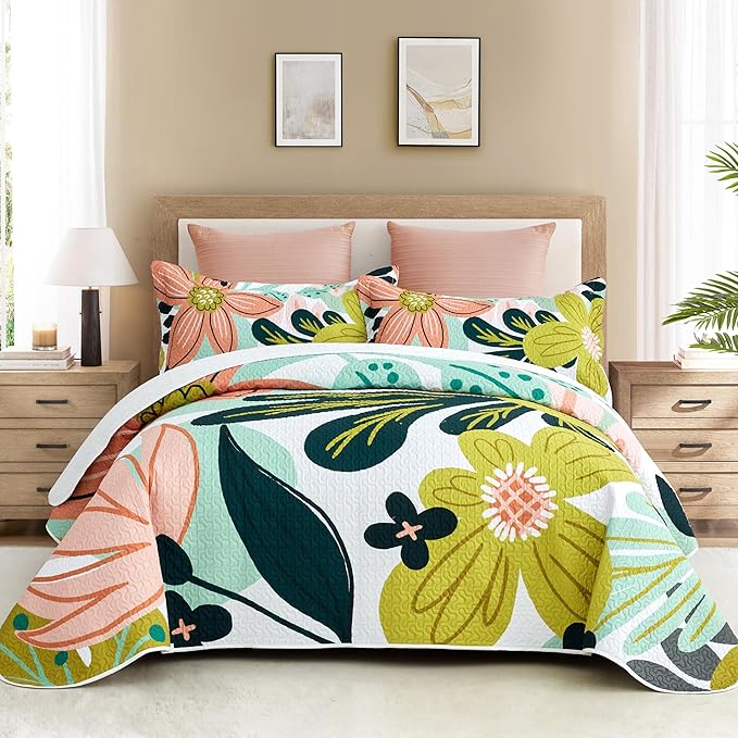 Tyrot 3 Piece Boho Floral King Size Quilt Sets Farmhouse Reversible Lightweight by TyrotHomeDecor