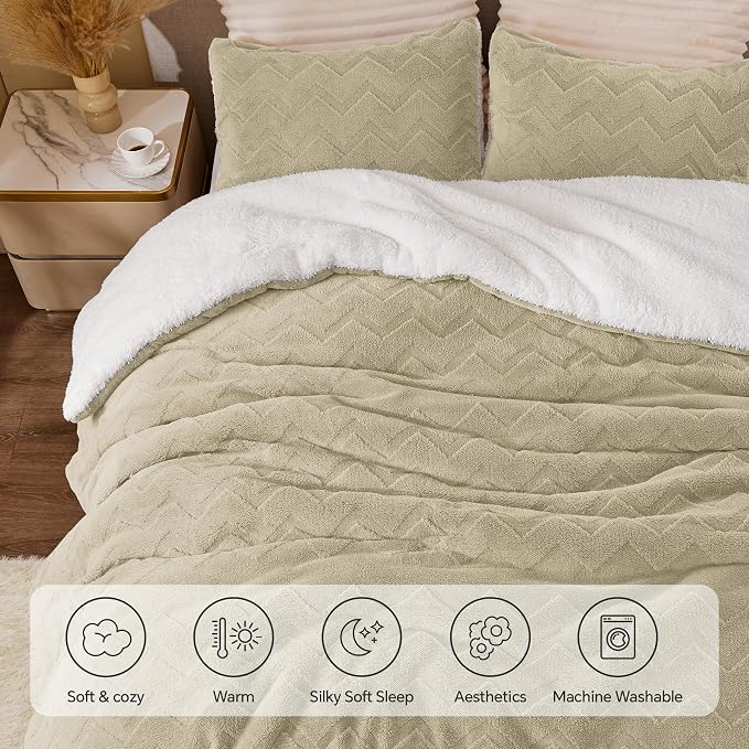 BEDELITE Fluffy King Size Comforter Set - Image 6