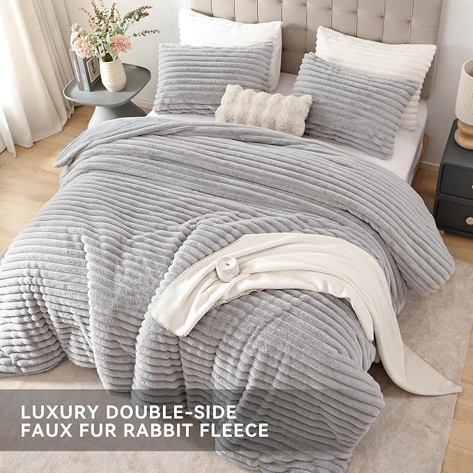Smoofy Fluffy King Size Comforter Set 3 Pieces - Image 4