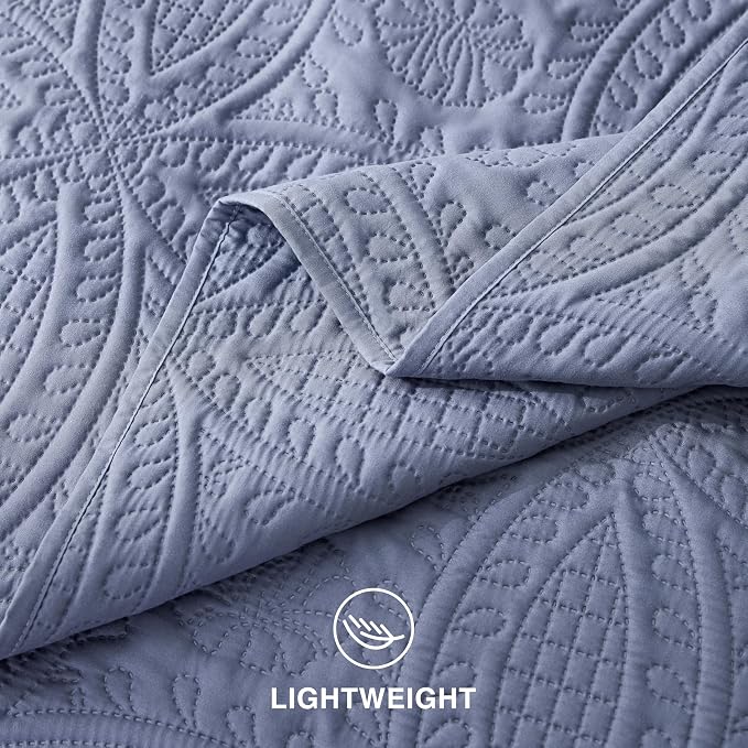 Love's cabin Queen Quilt Set Bluish Grey, Bed in a Bag Queen Bedding 7 Pcs - Image 9